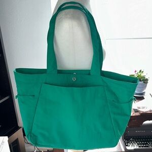 Lululemon Side-Cinch Shopper Bag 18L